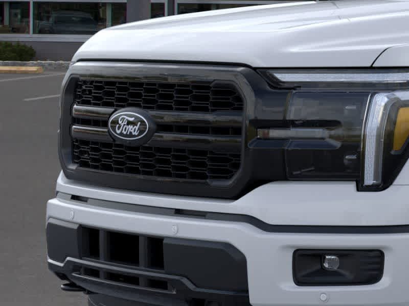 New 2026 Oxford White Ford Lariat® image 17