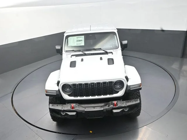New 2026 Bright White Clear-Coat Exterior Paint Jeep Rubicon X image 12