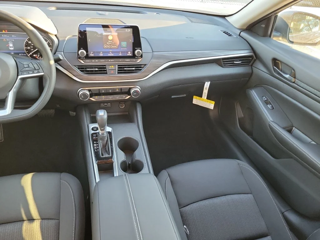 New 2026 Gray Nissan 2.5 SV image 18