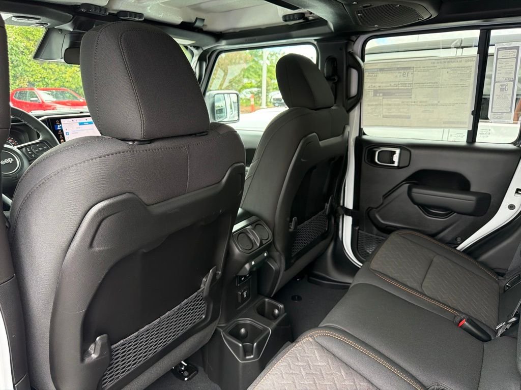 New 2026 Bright White Clearcoat Jeep Mojave image 31