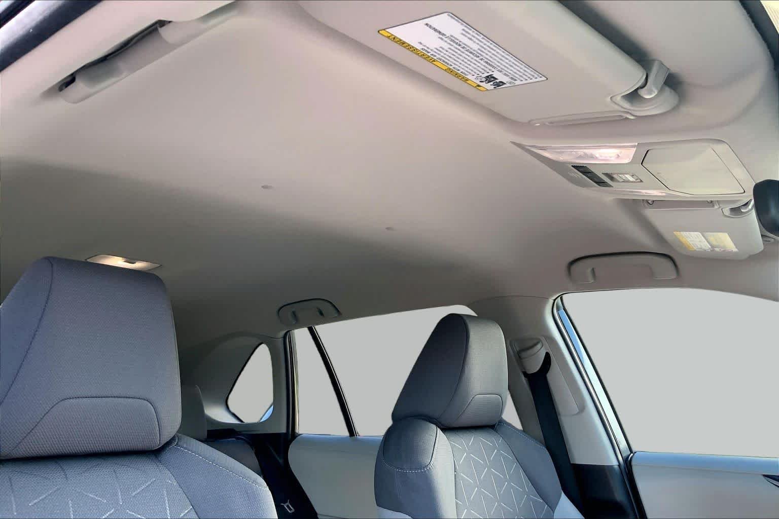 Used 2022 Magnetic Gray Metallic Toyota Hybrid XLE image 27