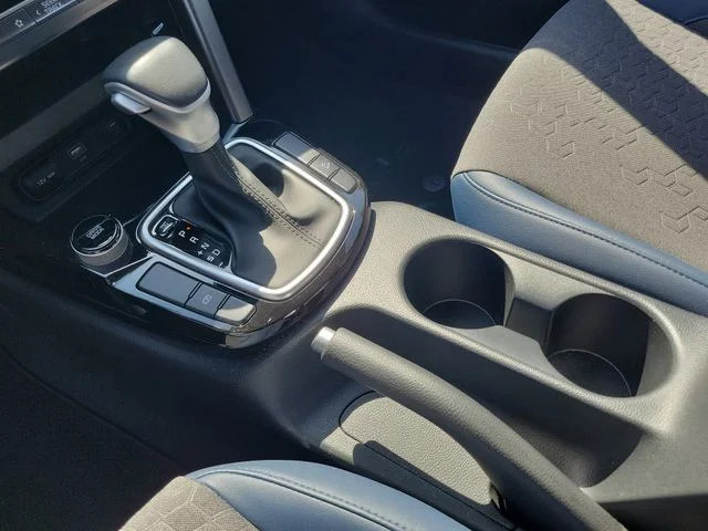 Used 2024 Fusion Black Kia S image 17