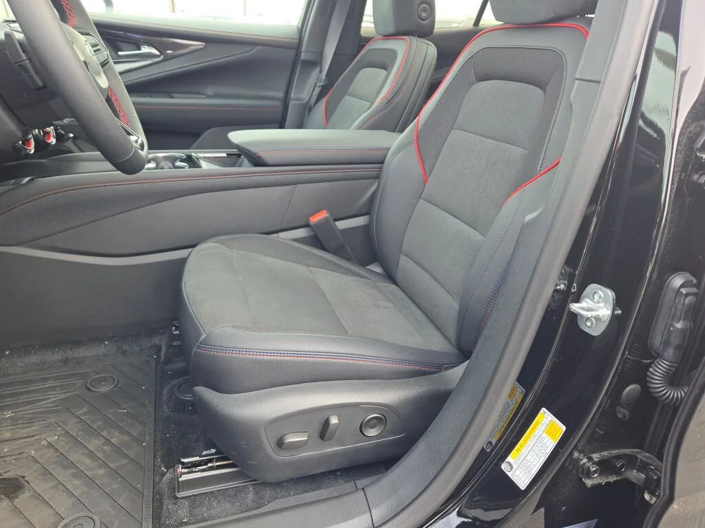 2025 Chevrolet Blazer EV RS - Photo 23