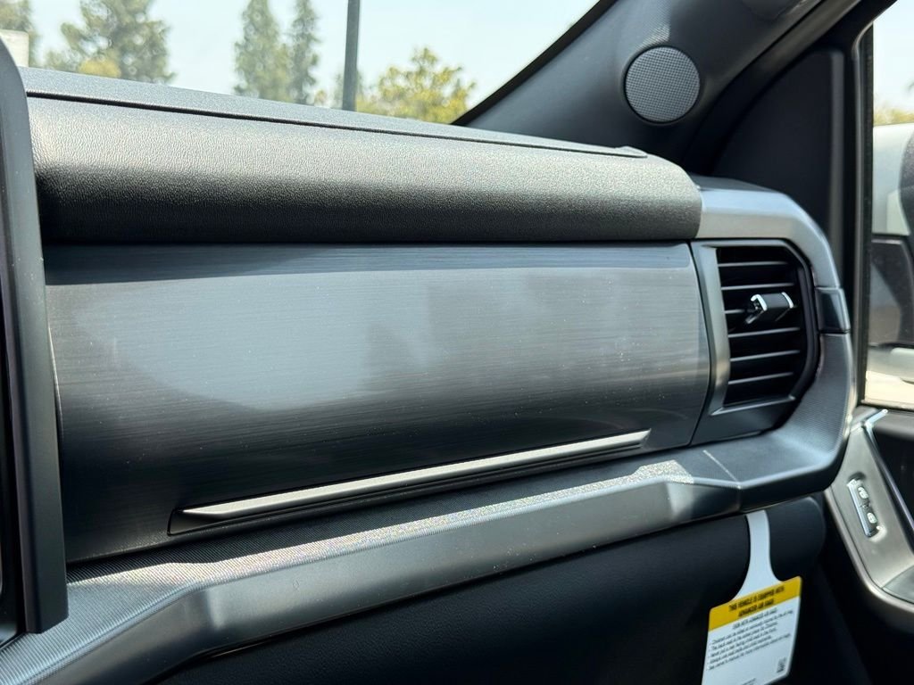 New 2026 Avalanche Ford Lariat® image 9