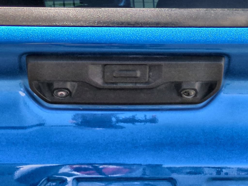 Used 2023 Glacier Blue Metallic Chevrolet Custom image 30