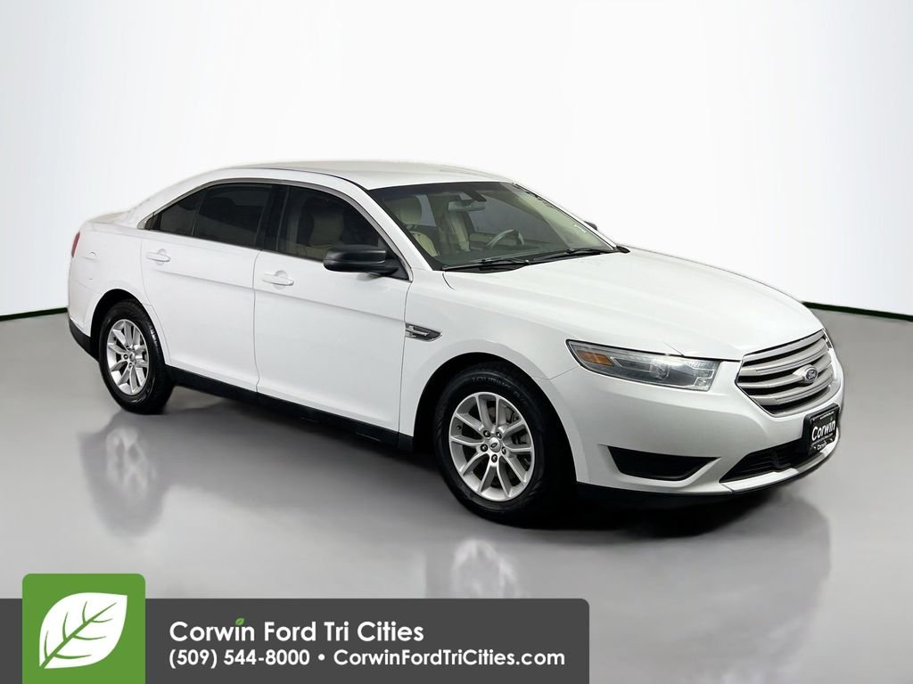 2013 Ford Taurus SE