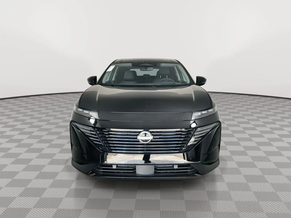 New 2026 Super Black Nissan Platinum image 3