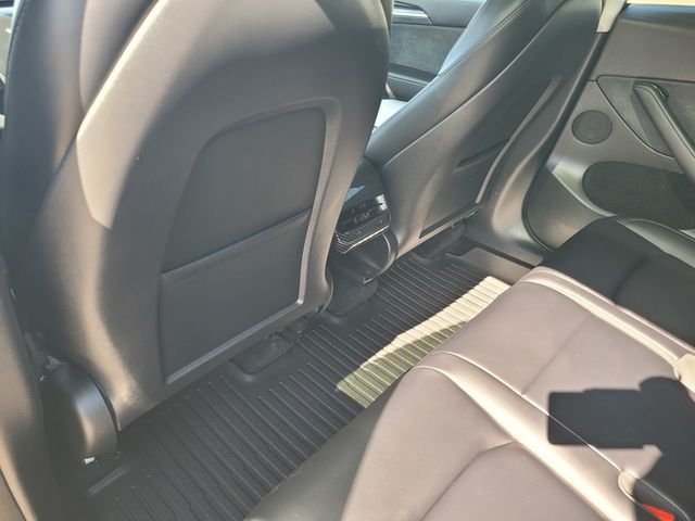 Used 2024  Tesla Long Range image 15