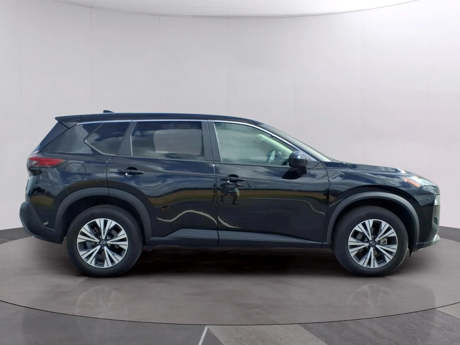 Used 2023 Super Black Nissan SV image 6