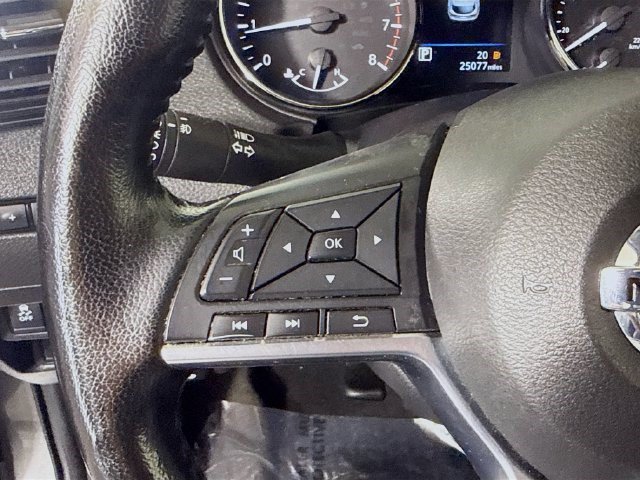 Used 2022 Gun Metallic Nissan SL image 10