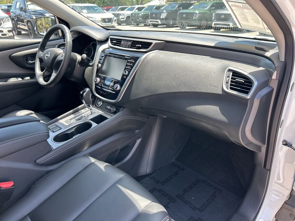 Used 2024 White Nissan SV image 45
