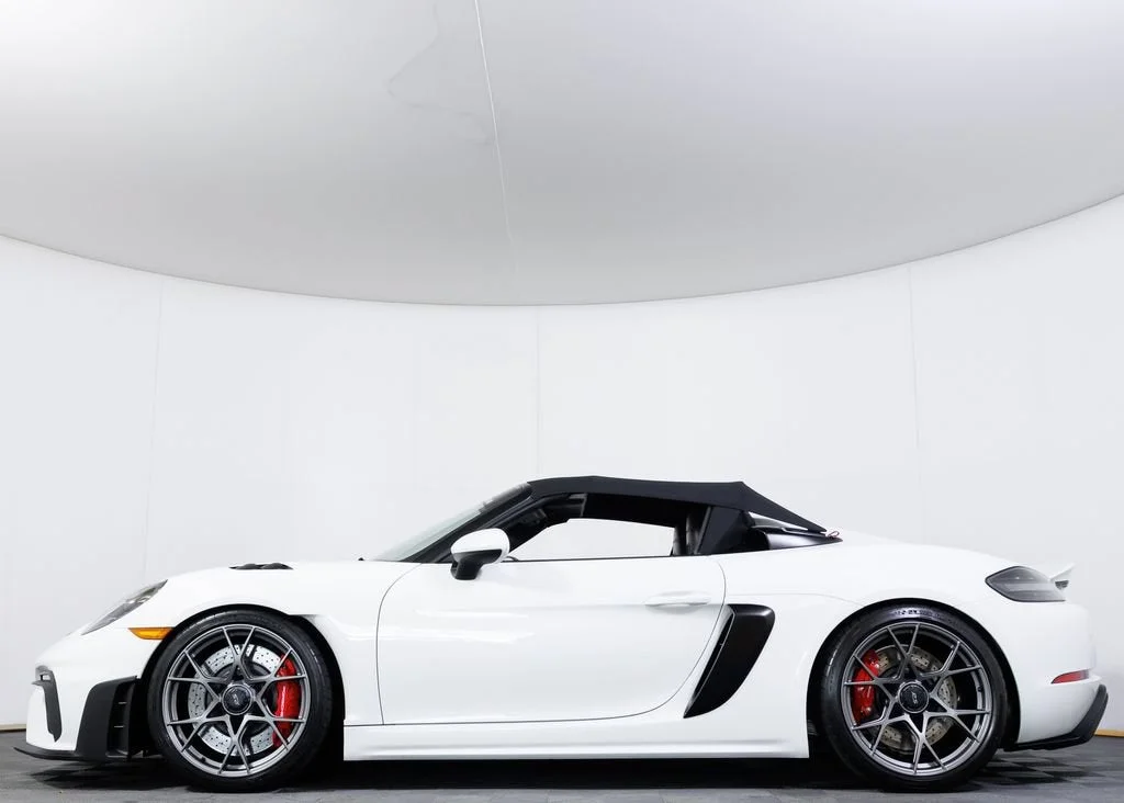 2025 Porsche 718 Spyder RS - Photo 10