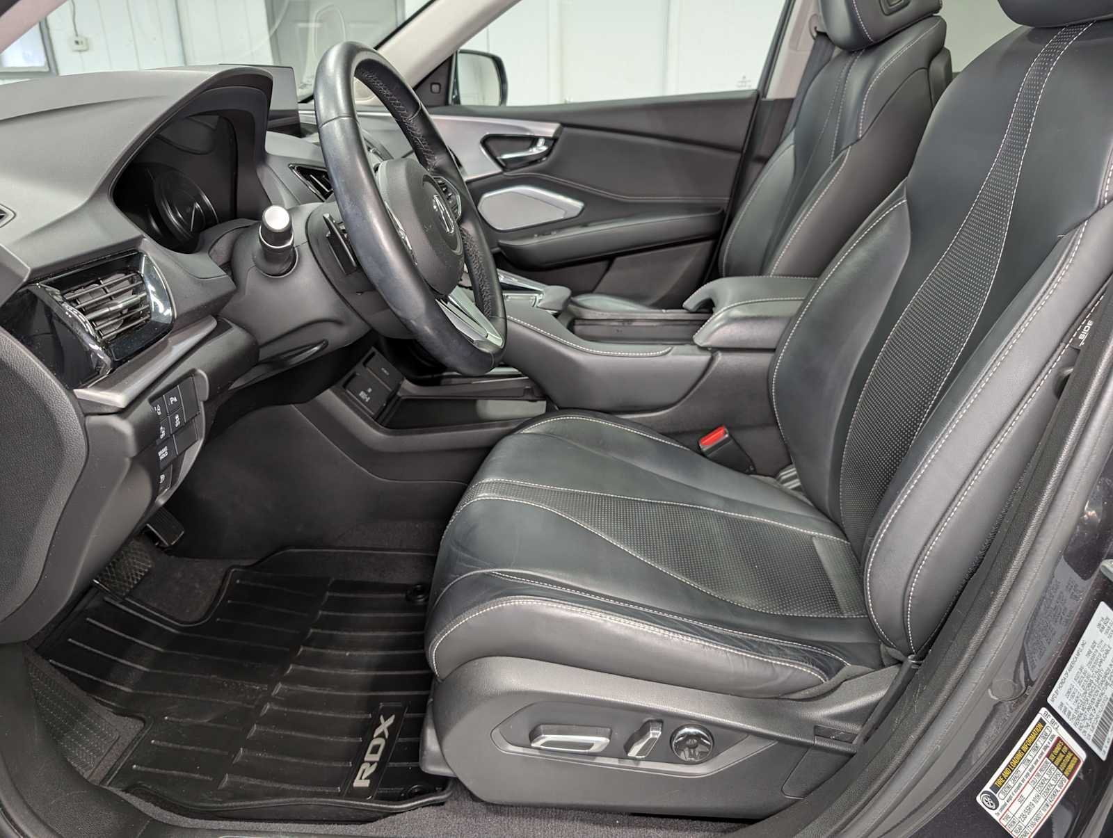 Used 2019 Gunmetal Metallic Acura w/Technology Pkg image 4