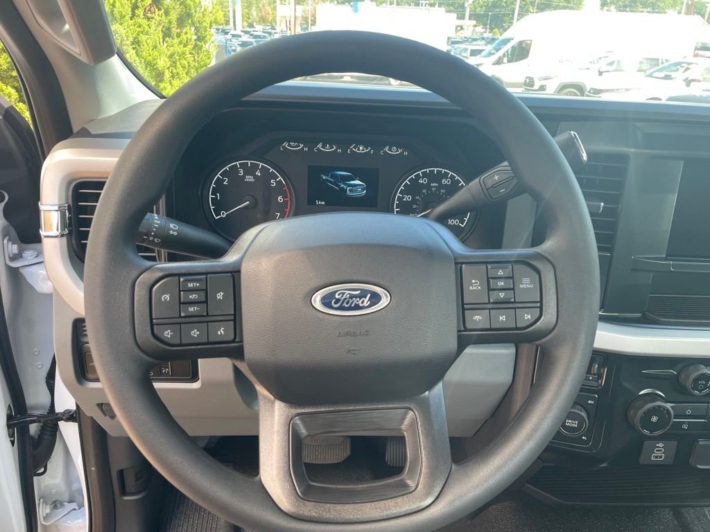 New 2026 Oxford White Ford F-350® XL image 13