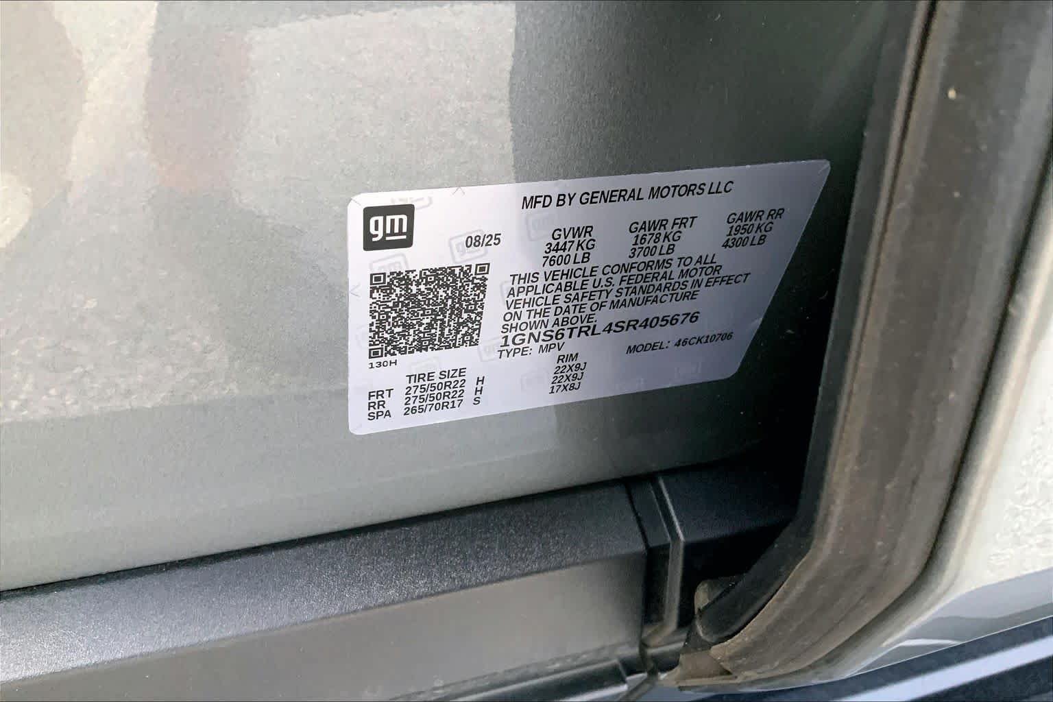 Used 2025 Sterling Gray Metallic Chevrolet High Country image 30