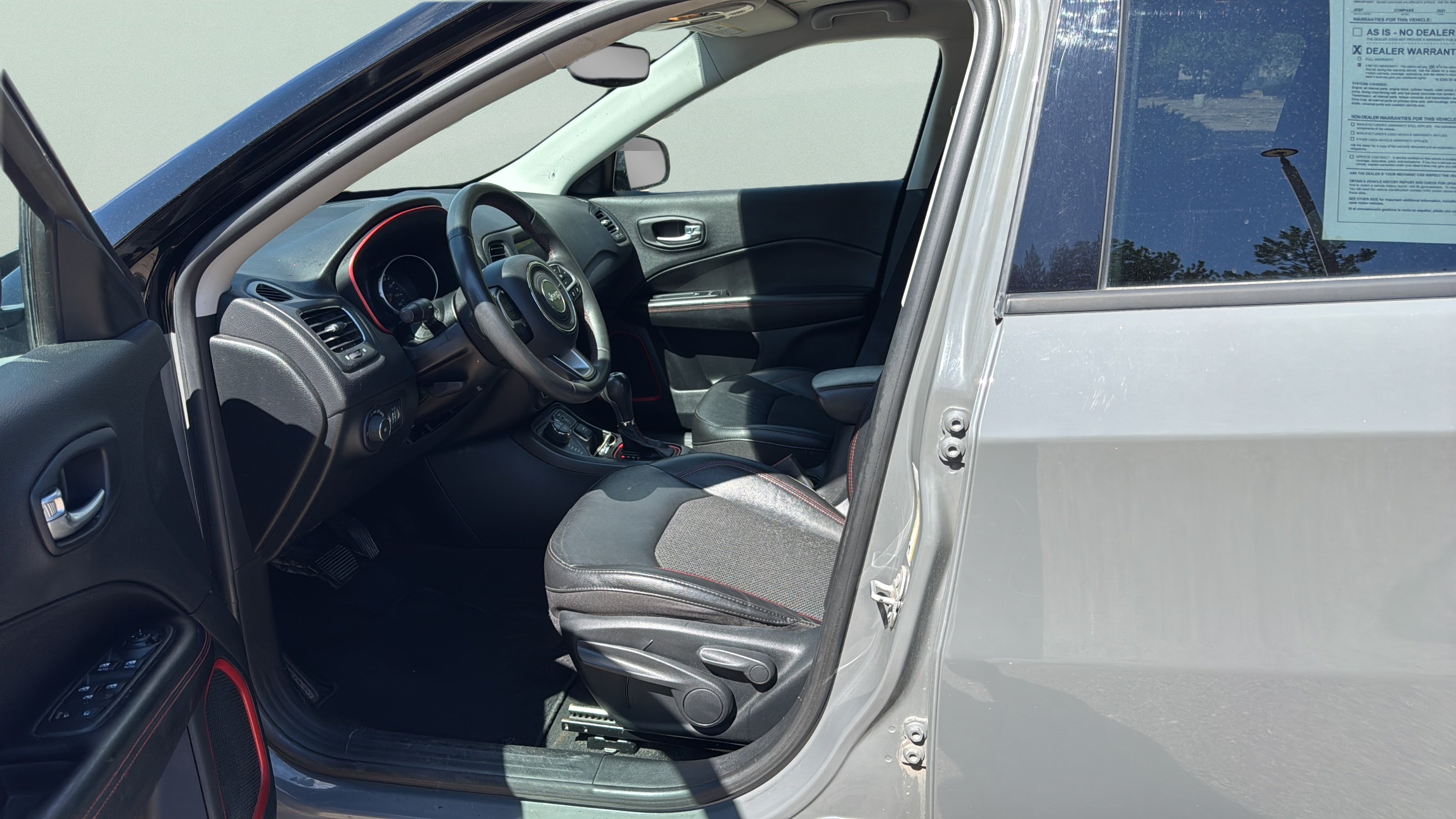 Used 2021 Gray Jeep TRAILHAWK image 10