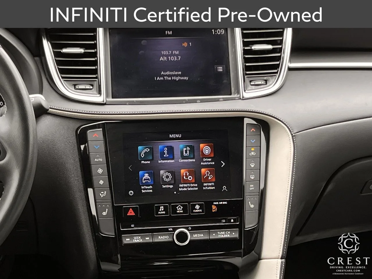 Certified Used 2023 Black Obsidian INFINITI LUXE image 17