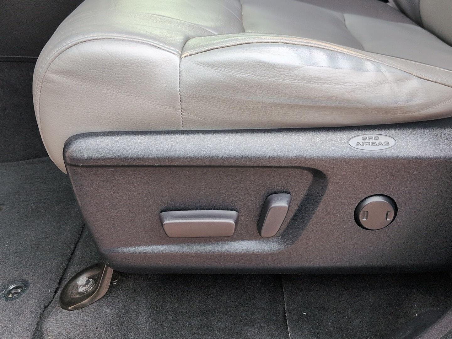 Used 2019 Super White Toyota Limited image 6