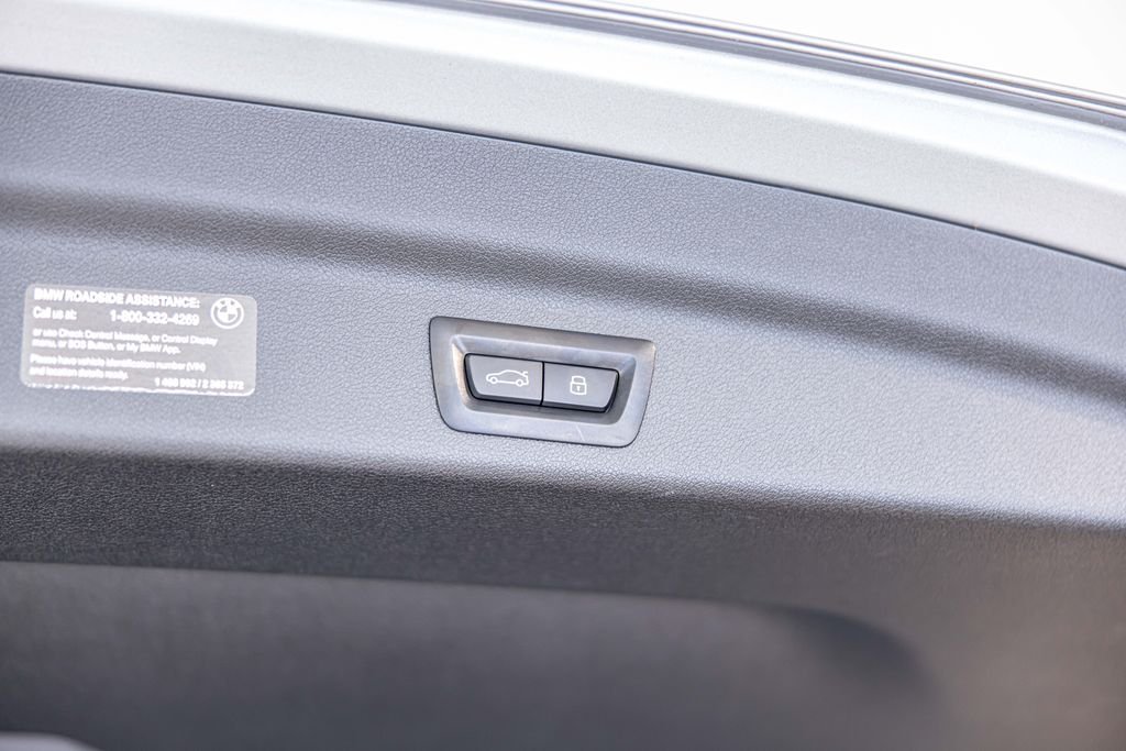 Used 2026 Gray BMW M35i image 18