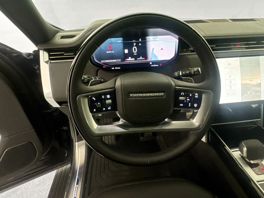 New 2026 Santorini Black Land Rover SE image 11