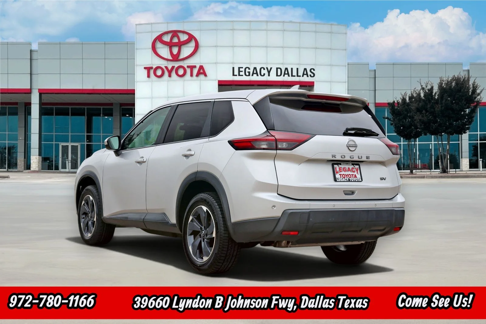 Used 2024 Silver Nissan SV image 7