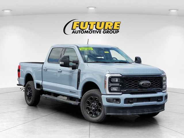 2025 Ford F-350 Lariat 4x4 Crew Cab 6-3/4' Box SRW's photo