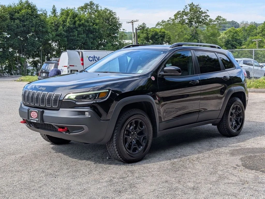 Used 2022 Black Jeep Trailhawk image 10