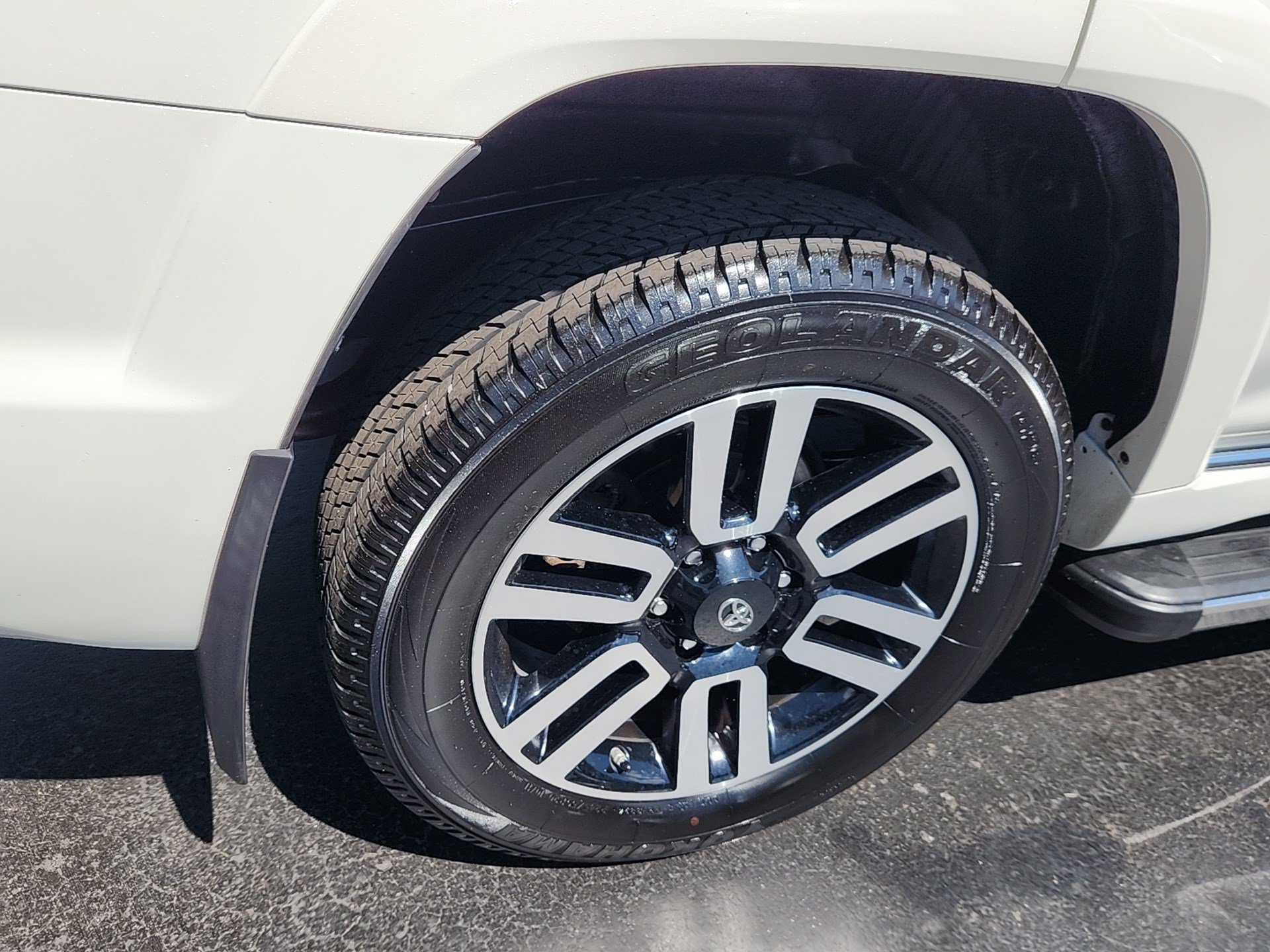 2021 Toyota 4Runner Limited - Photo 28