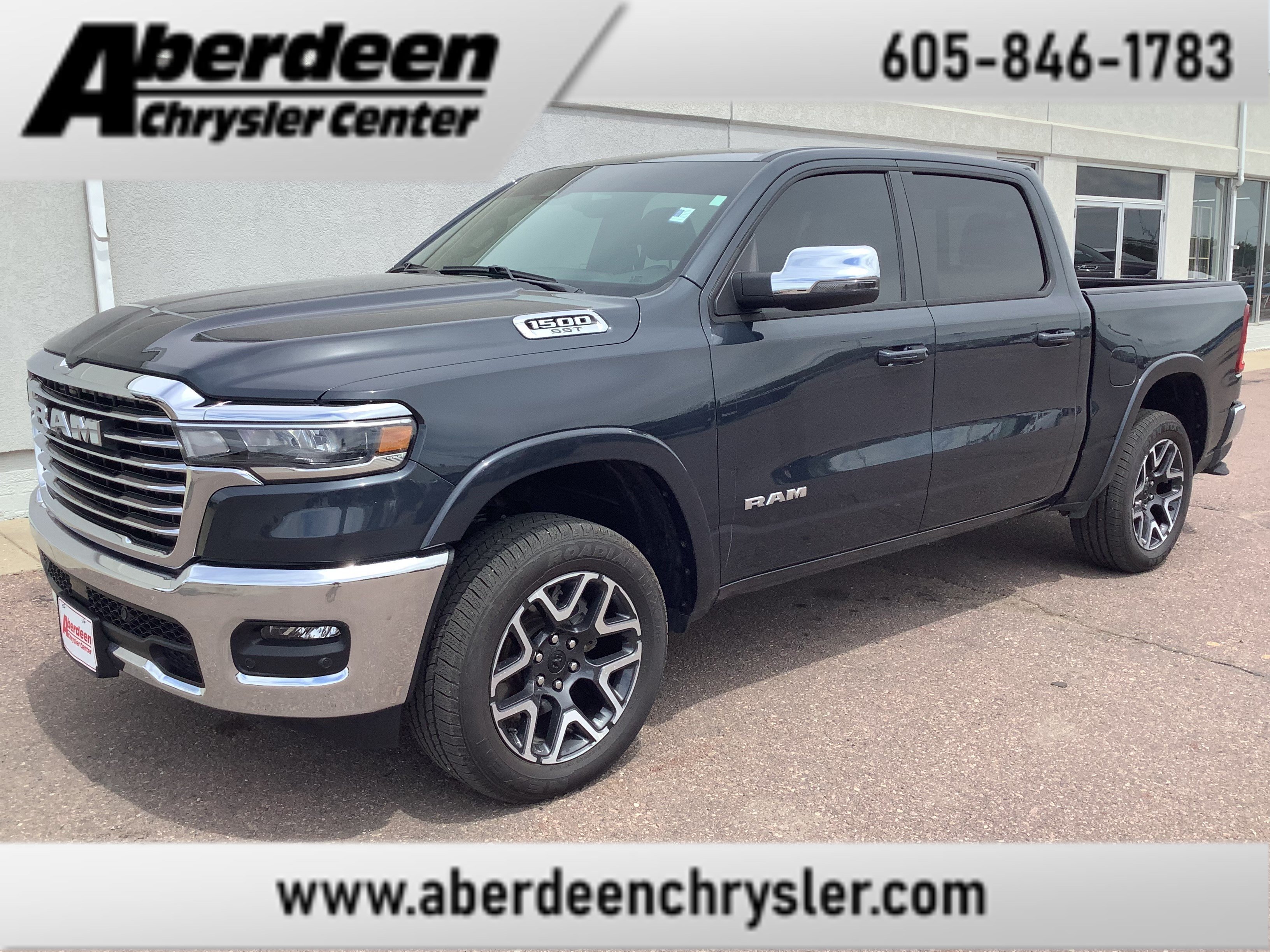 2025 RAM 1500 Laramie 4x4 Crew Cab 5'7's photo