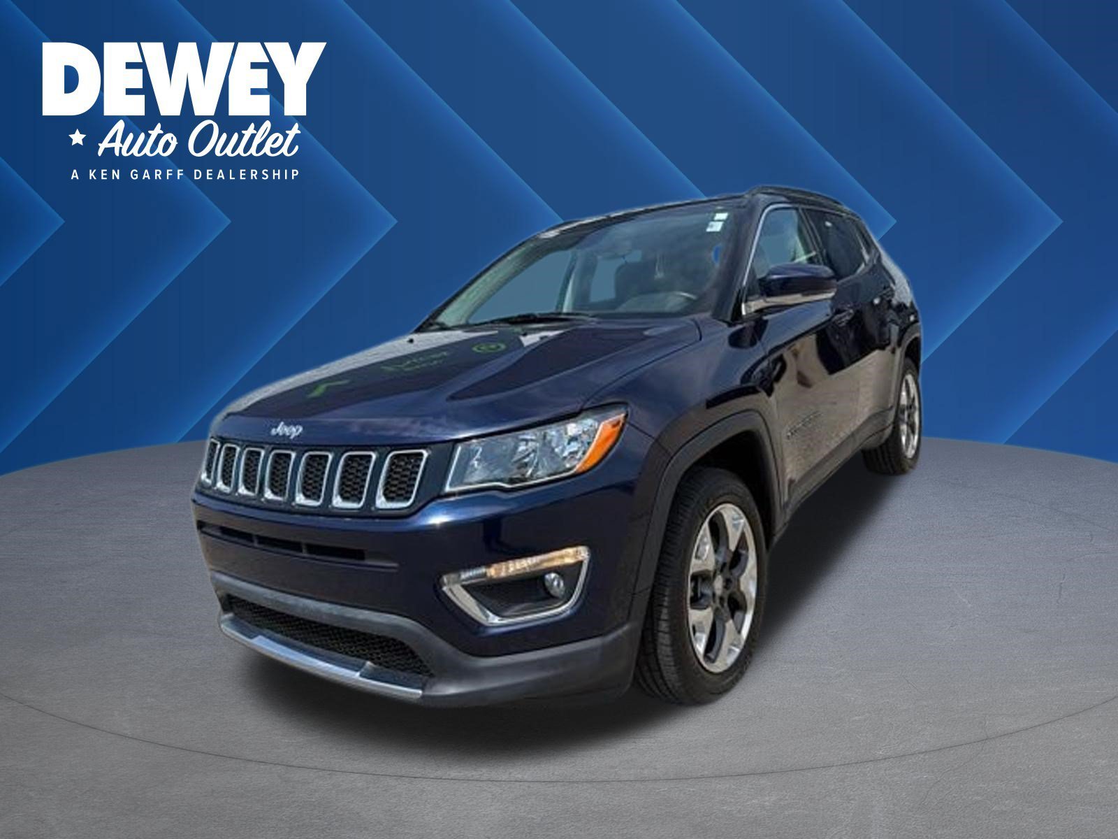 Used 2019 Jazz Blue Pearlcoat Jeep Limited image 1