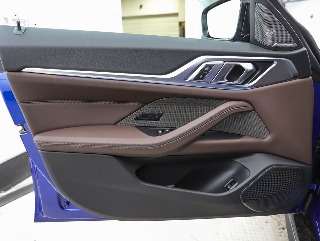 Used 2026 Blue Metallic BMW xDrive40 image 9