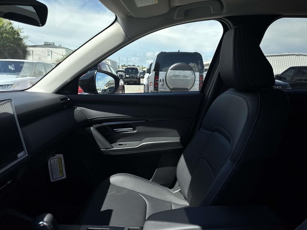 New 2026 Jet Black Mica Mazda 2.5 S Premium AWD image 16