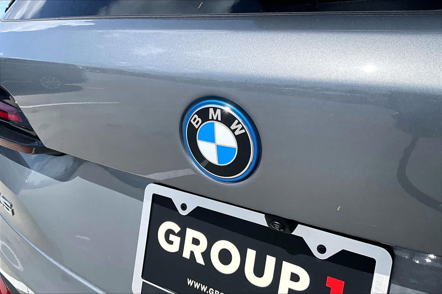 Used 2026 Skyscraper Grey Metallic BMW xDrive50e image 29