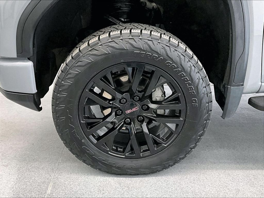 Used 2024 Thunderstorm Gray GMC AT4 image 7