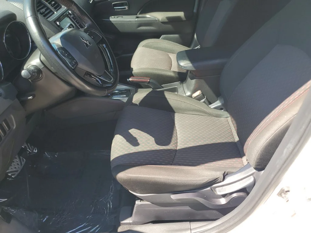 Used 2018  Mitsubishi 2.0 LE image 20