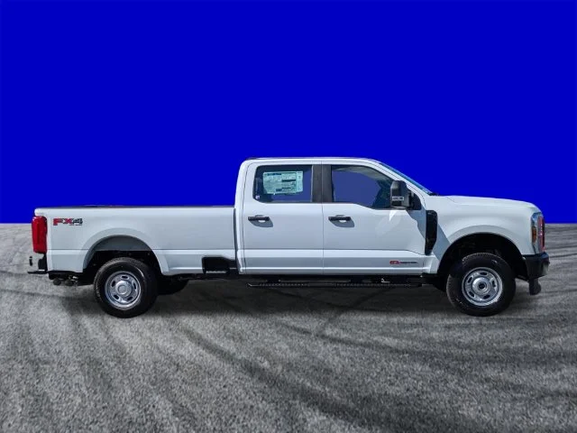 New 2027 White Ford XL image 3