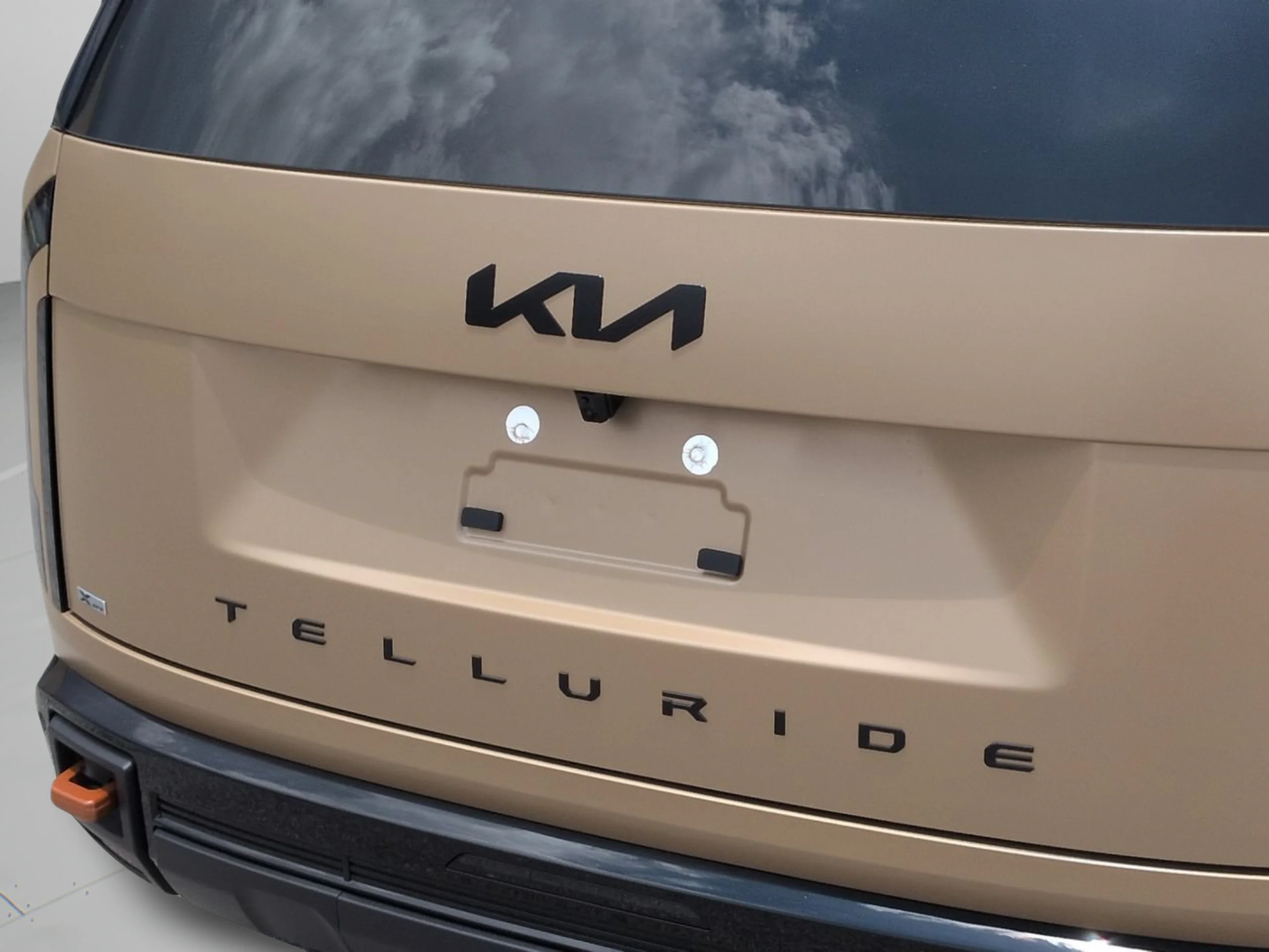 New 2027 Terrain Brown Matte Kia X-Pro SX-Prestige image 51