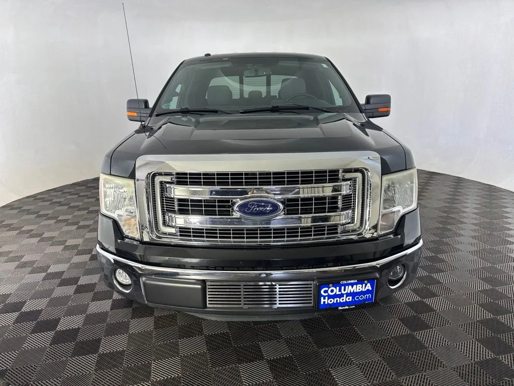 Used 2014 Black Ford XLT image 3