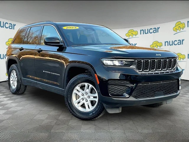 2023 Jeep Grand Cherokee Laredo