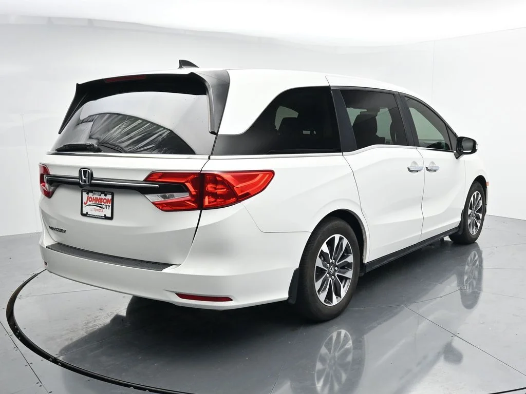 Used 2022  Honda EX-L image 6