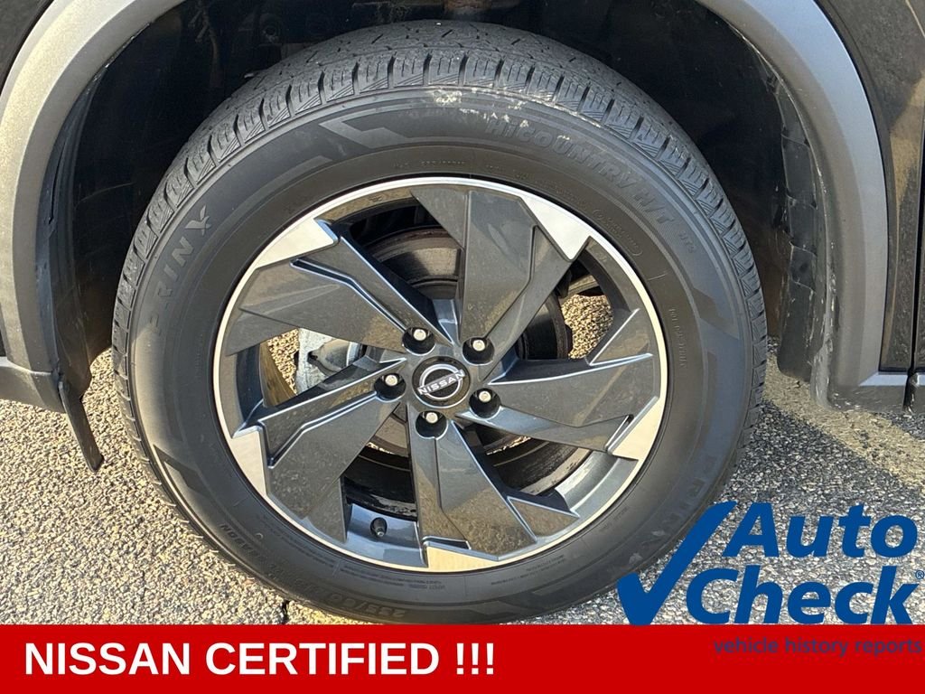 Used 2024 Black Nissan SV image 19