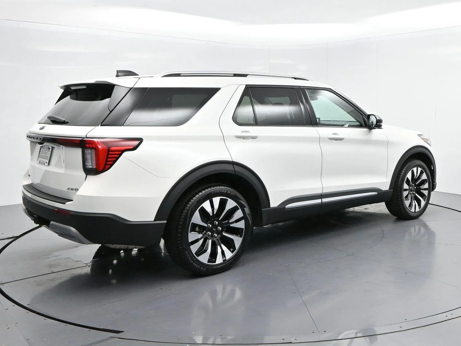 Used 2026 White Ford Platinum image 7