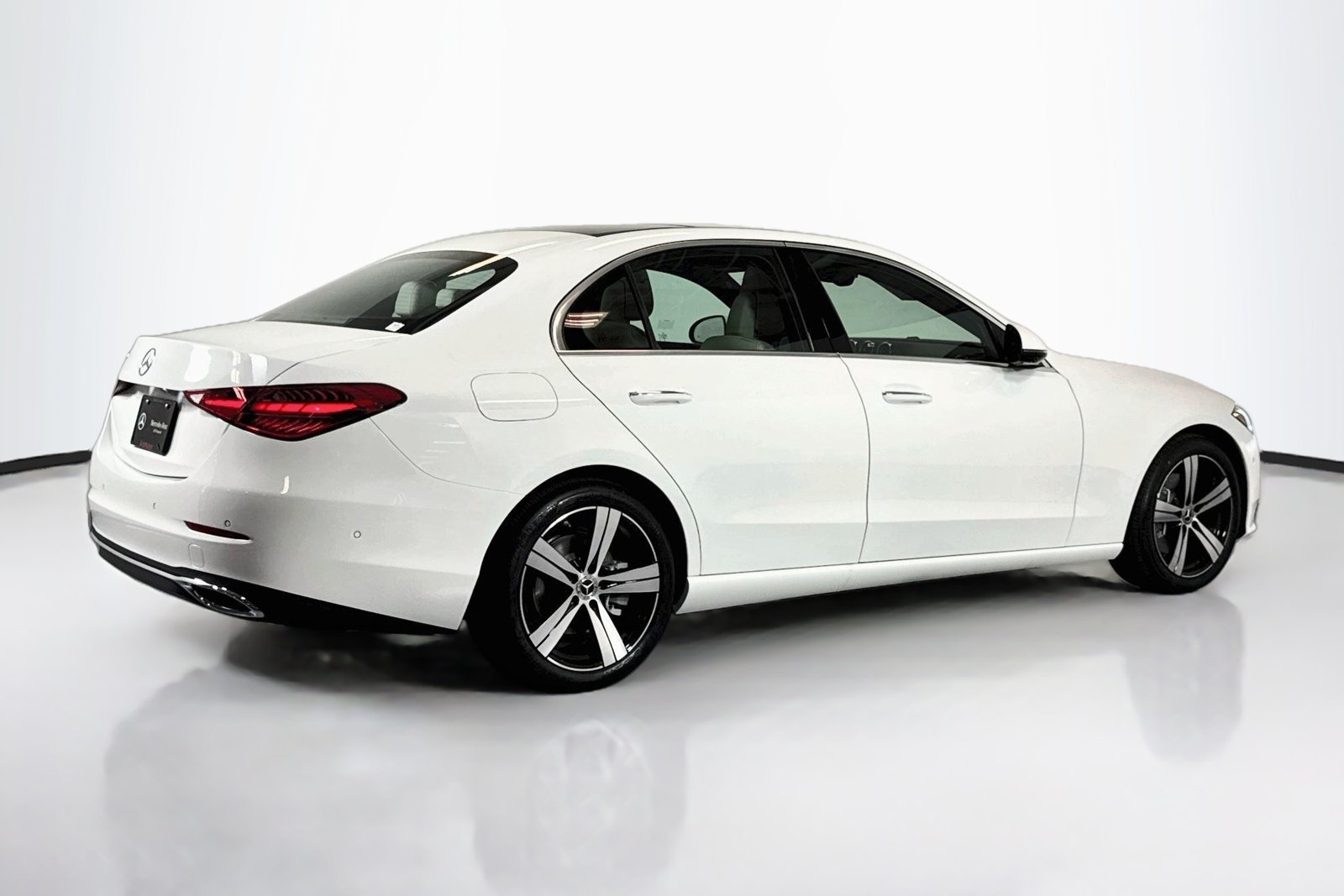 New 2026 Polar White Mercedes-Benz C 300 image 5