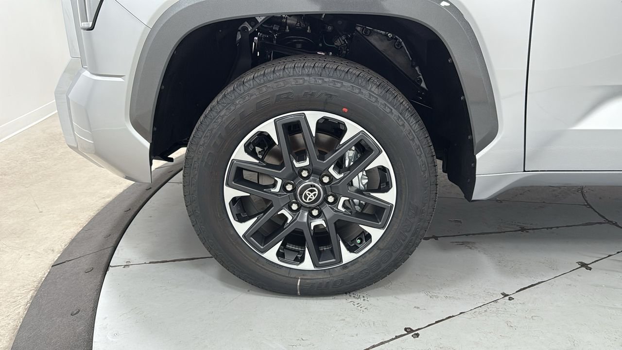 2026 Toyota Tundra Limited - Photo 24