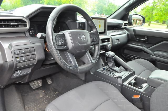 Used 2025 Black Toyota SR5 image 9