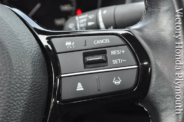 Certified Used 2024 Crystal Black Pearl Honda EX image 31