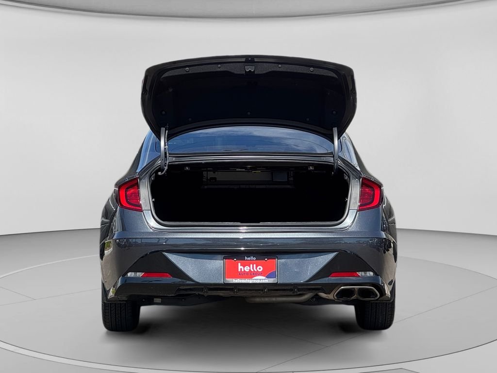 Used 2020 Gray Hyundai SEL image 27
