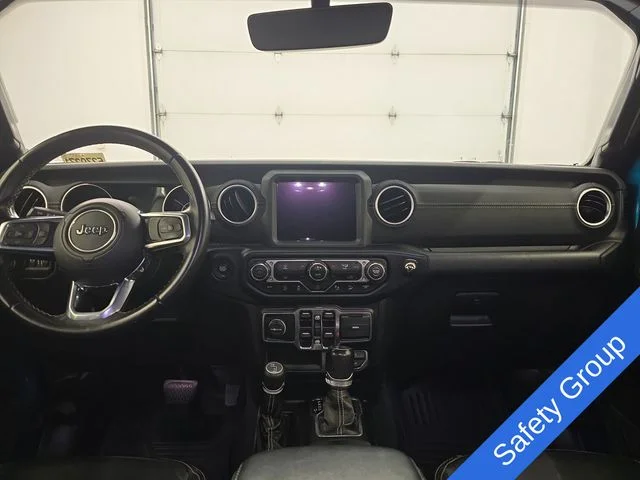 Used 2020 Bikini Pearlcoat Jeep Unlimited Sahara image 13