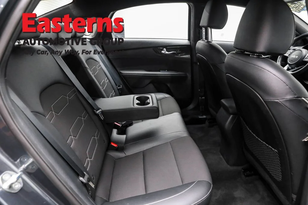 Used 2022 Gray Kia GT-Line image 22