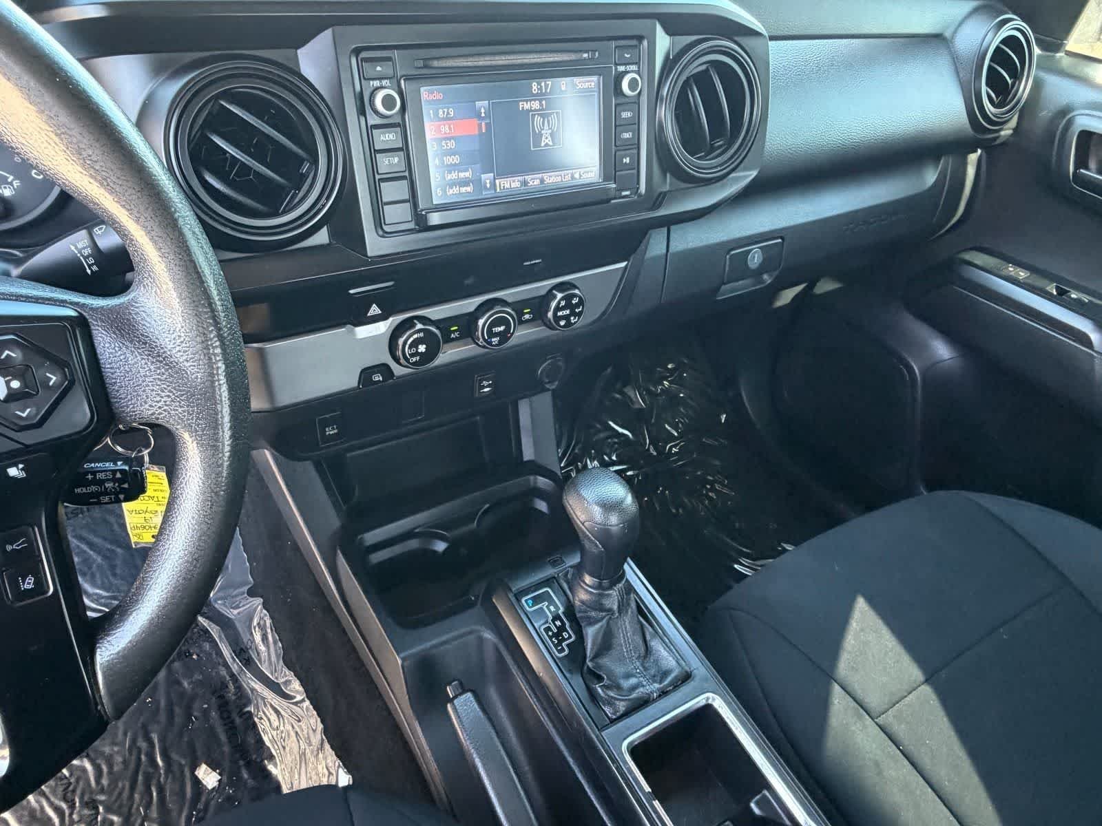 Used 2019 Super White Toyota SR image 25